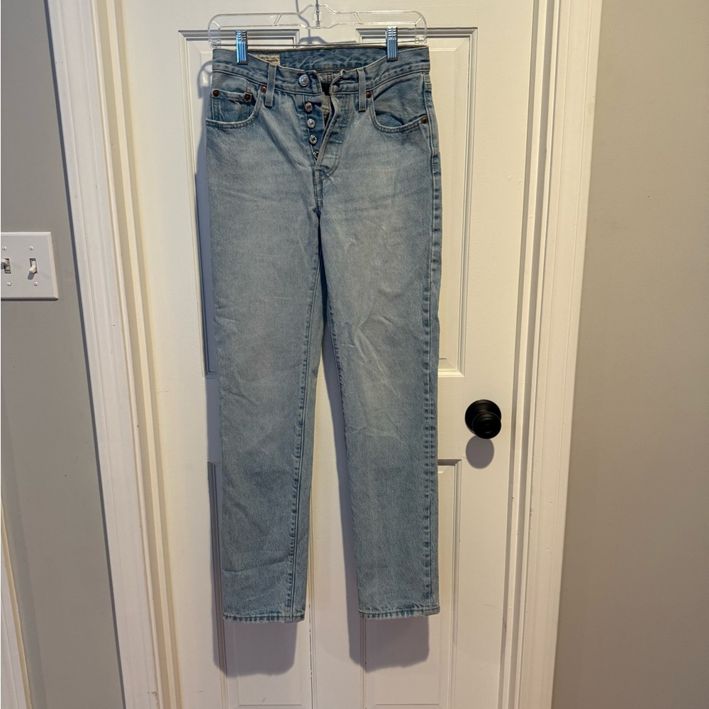 Levi’s 501’s - size 24 waist 32” inseam FLAWLESS